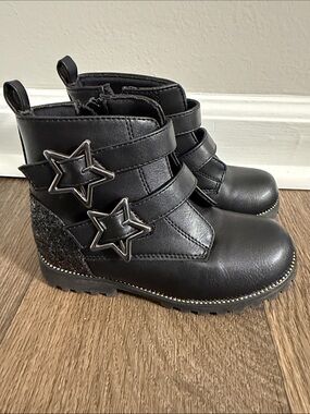 Harper Canyon Kids Black Star Accent Ankle Boots